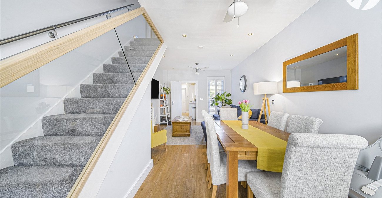 3 bedroom house for sale in Crayford | Robinson Jackson