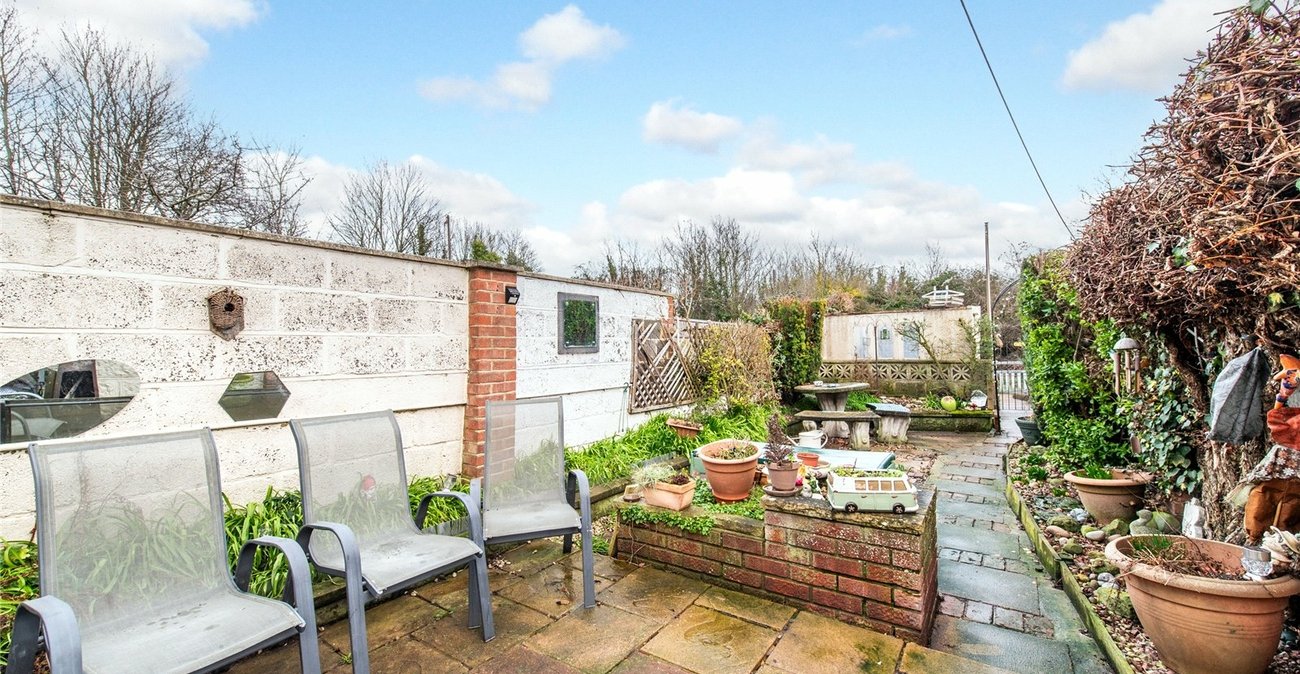 3 bedroom house for sale in Northfleet | Robinson Michael & Jackson