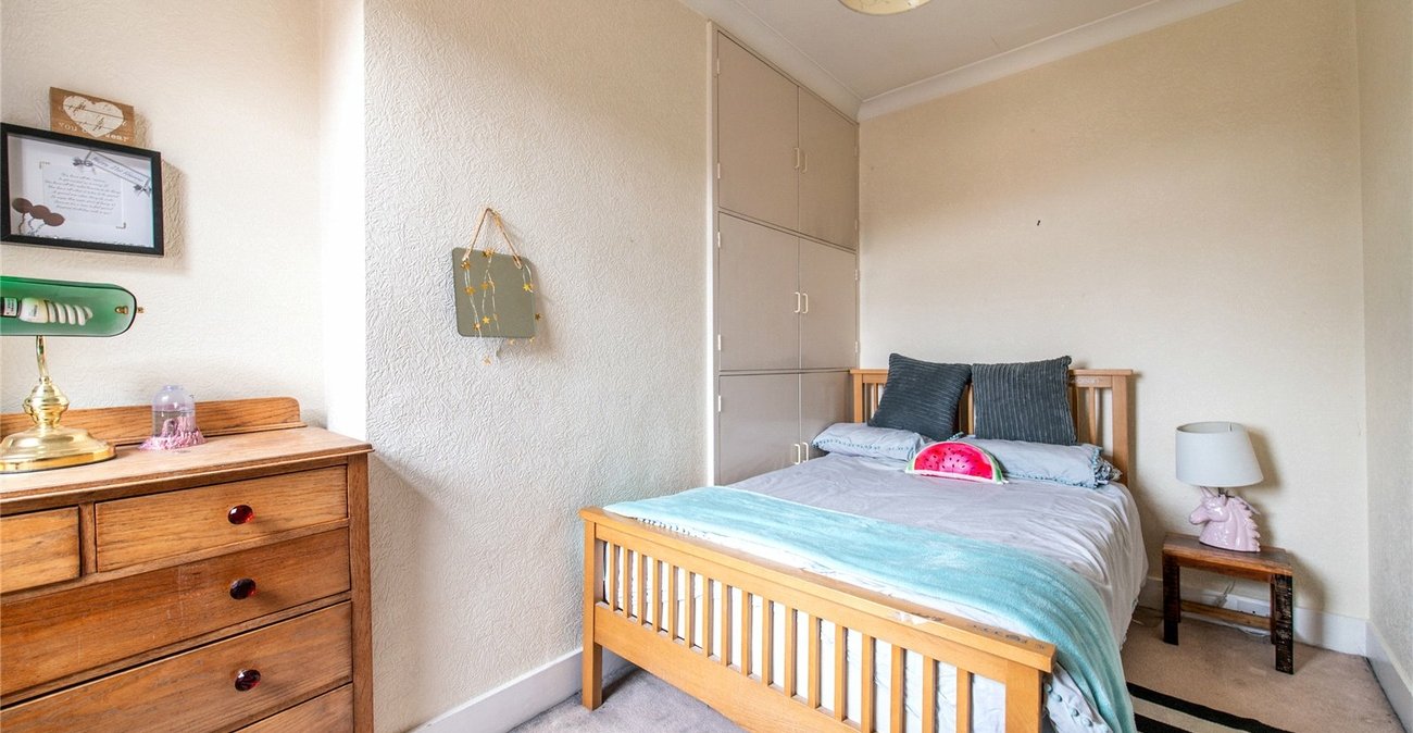 3 bedroom house for sale in Northfleet | Robinson Michael & Jackson