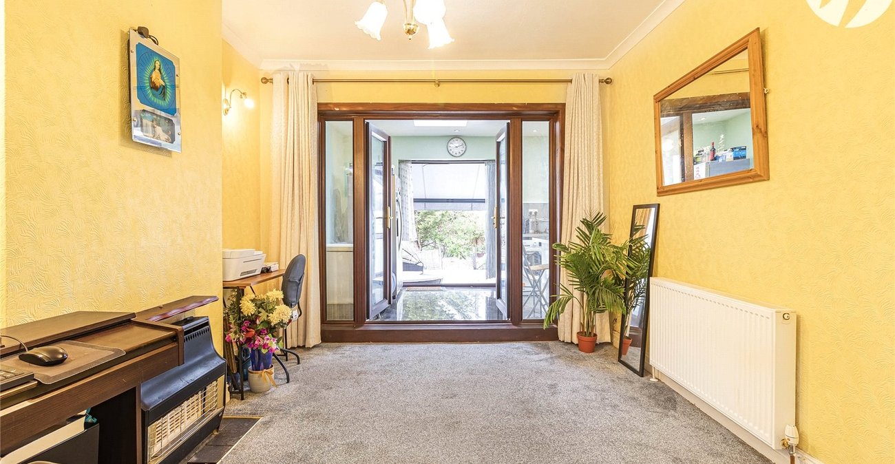 3 bedroom house for sale in Plumstead | Robinson Jackson