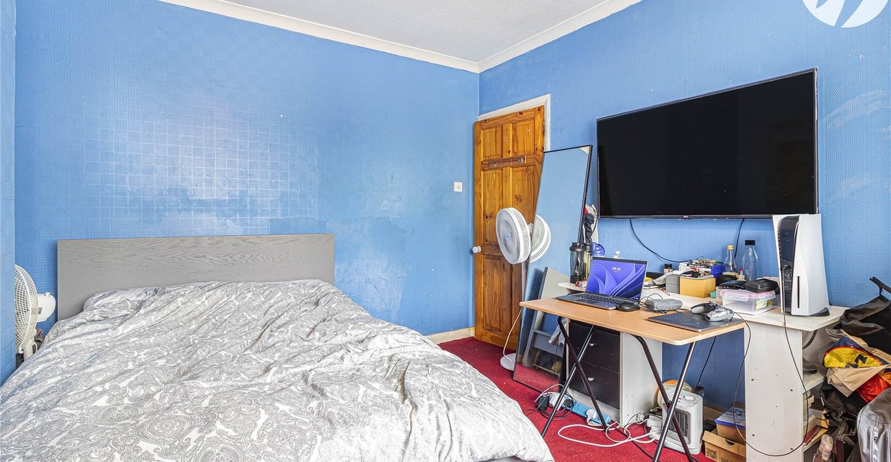 3 bedroom house for sale in Plumstead | Robinson Jackson