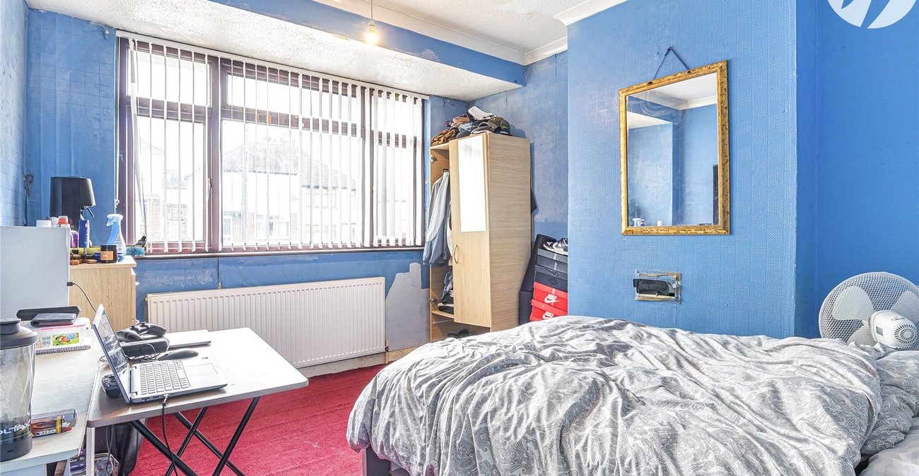 3 bedroom house for sale in Plumstead | Robinson Jackson