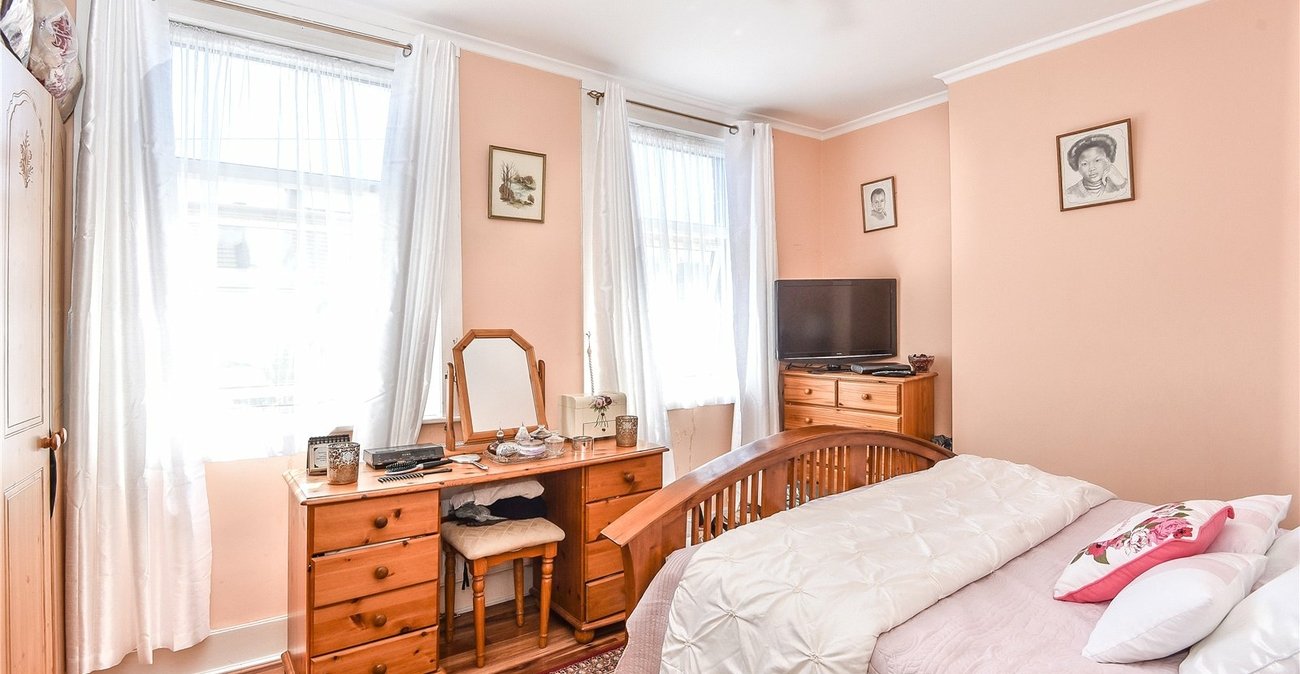 2 bedroom house for sale in  | Robinson Jackson