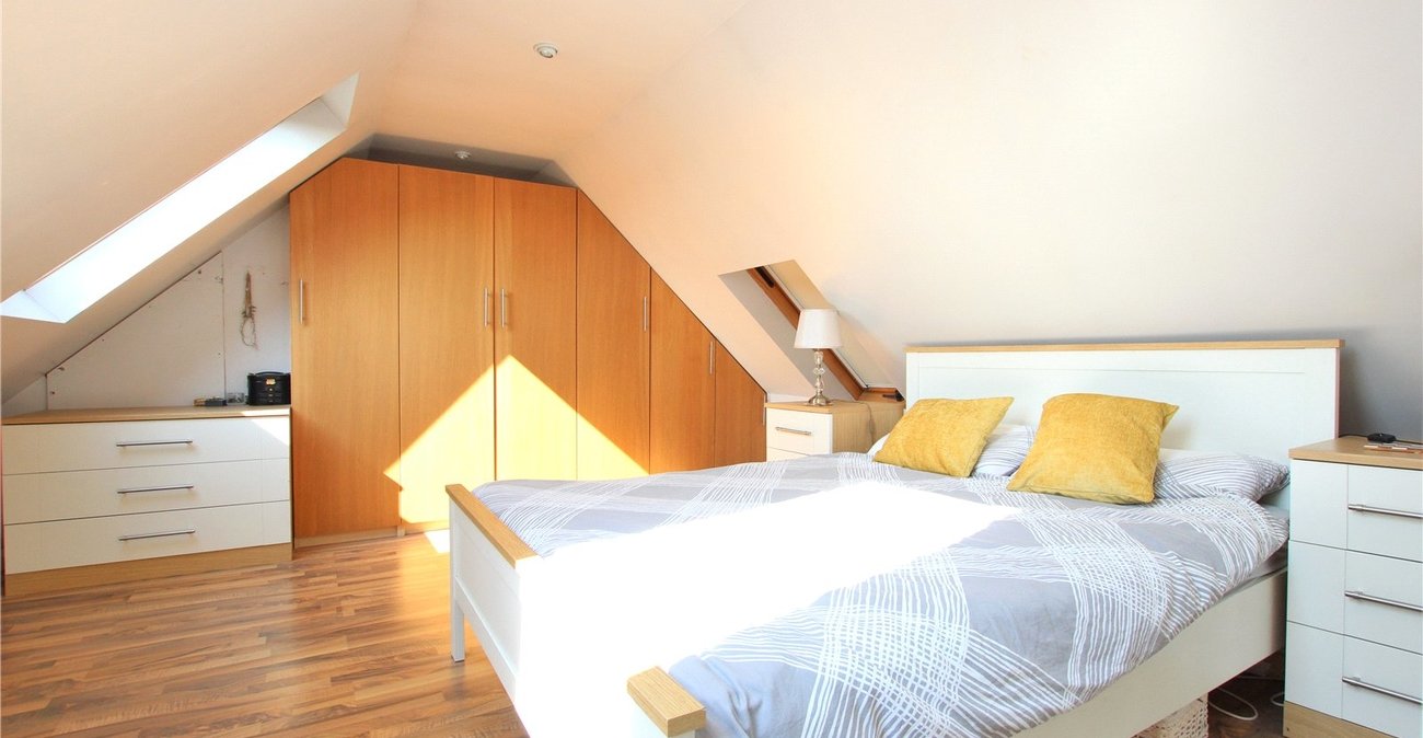 3 bedroom house for sale in Mottingham | Robinson Jackson