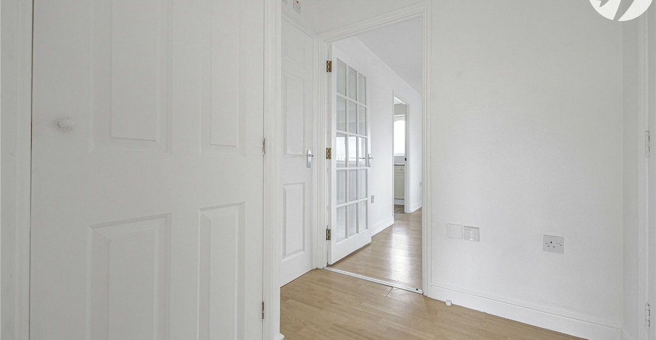 1 bedroom property for sale in Dartford | Robinson Jackson