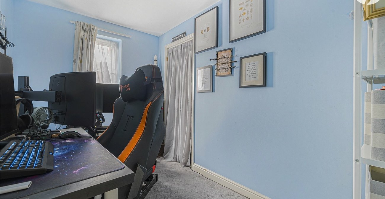 2 bedroom property for sale in Dartford | Robinson Jackson