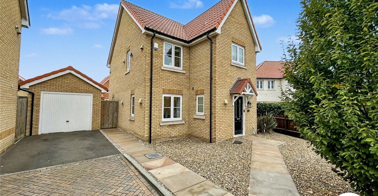 4 bedroom house for sale in Chattenden | Robinson Michael & Jackson