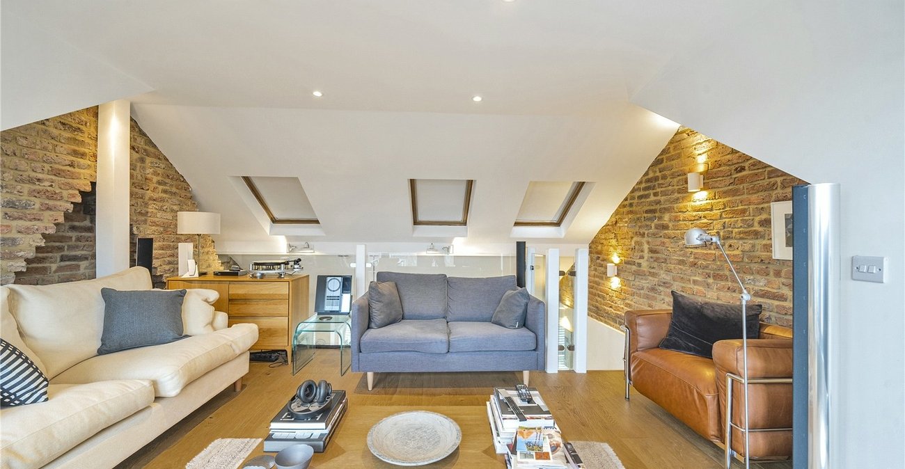 3 bedroom property for sale in  | Robinson Jackson