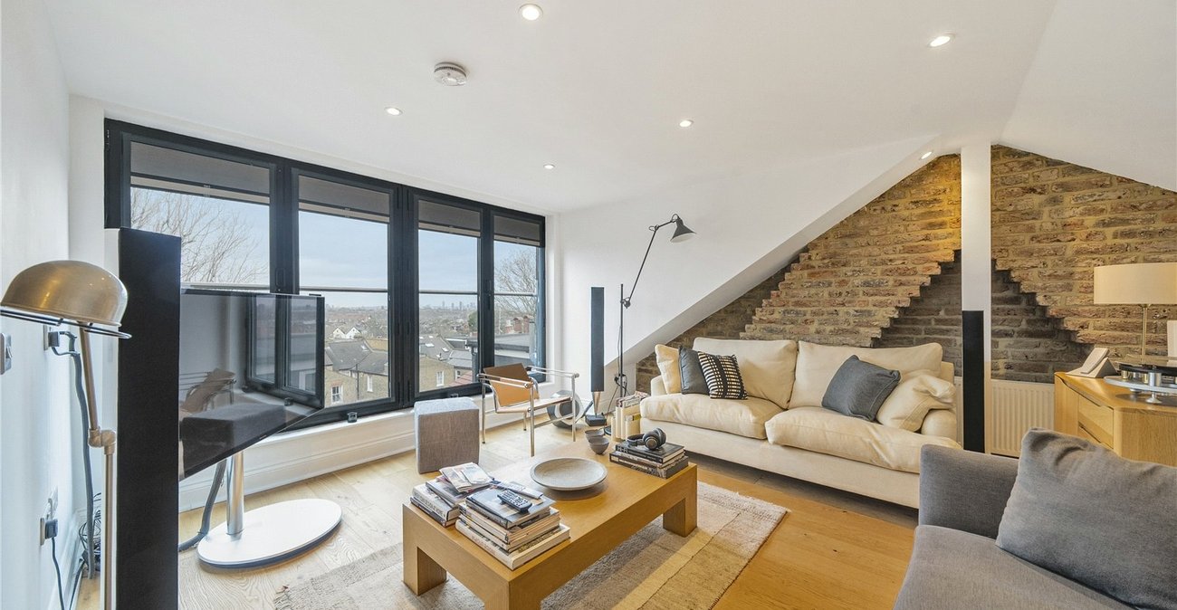 3 bedroom property for sale in  | Robinson Jackson