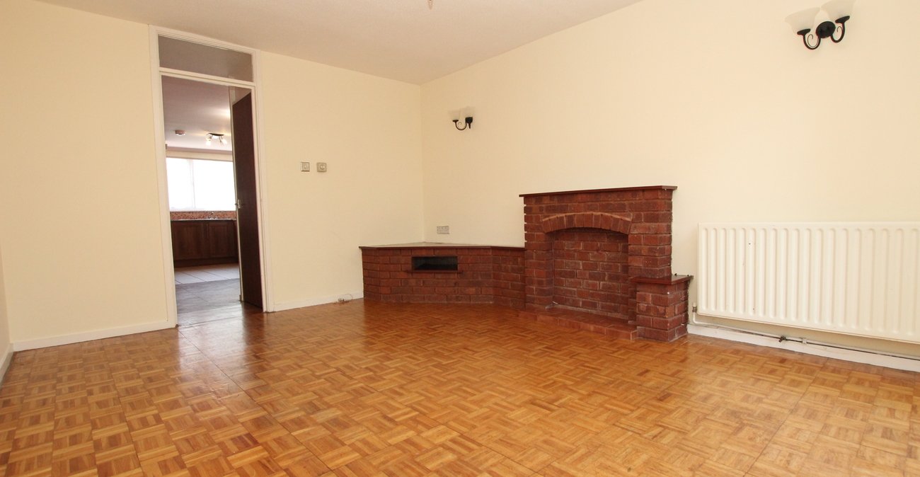 2 bedroom house for sale in Plumstead | Robinson Jackson
