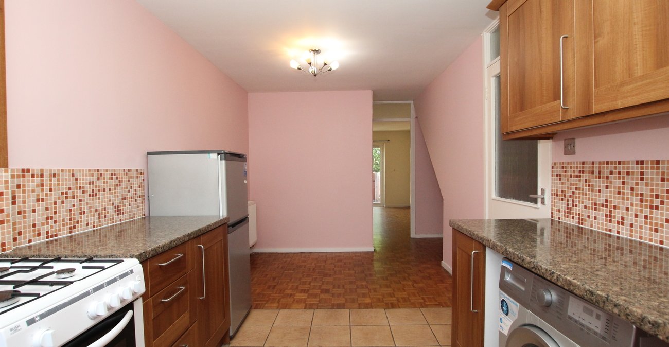 2 bedroom house for sale in Plumstead | Robinson Jackson