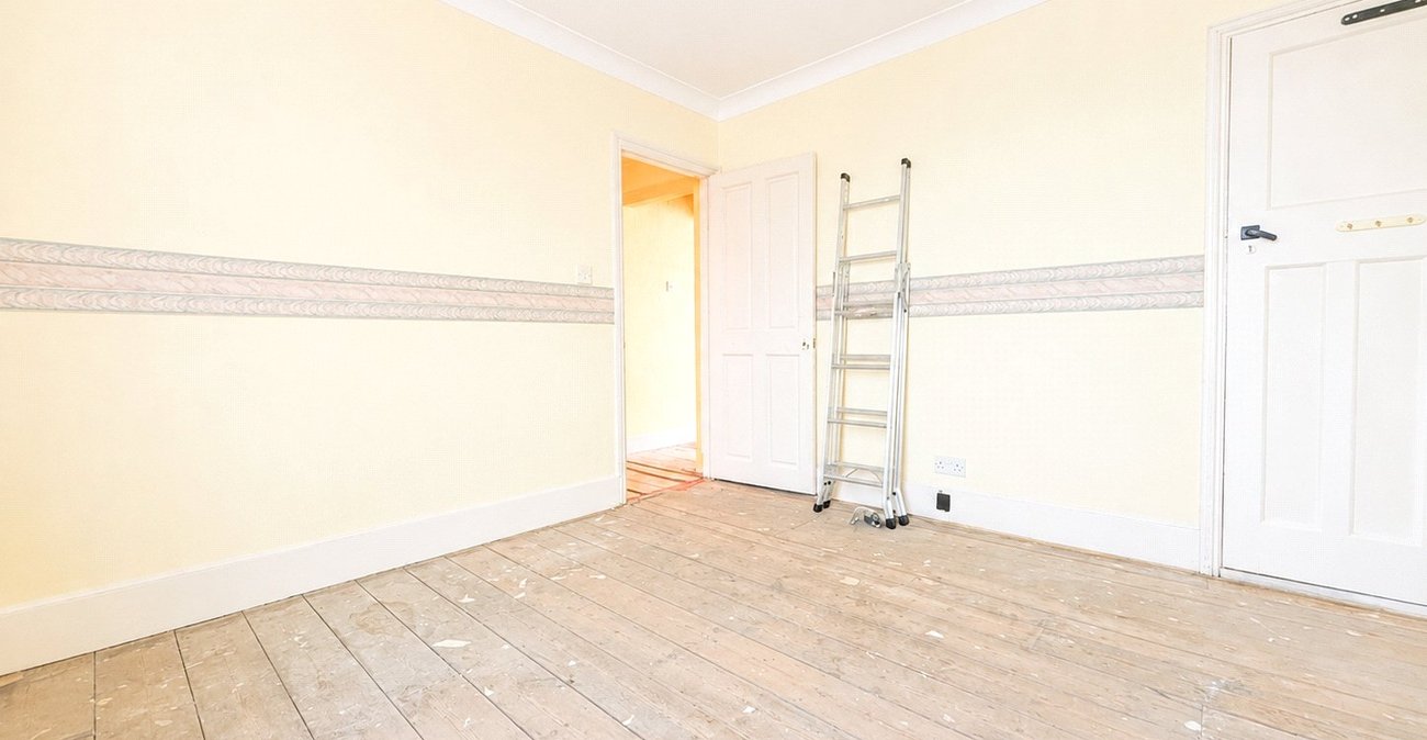 2 bedroom house for sale in Plumstead | Robinson Jackson