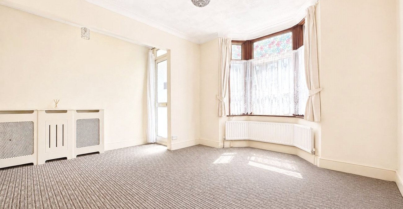 2 bedroom house for sale in Plumstead | Robinson Jackson
