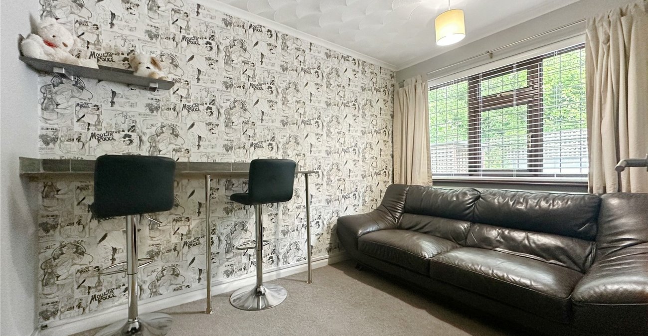 3 bedroom property for sale in Gillingham | Robinson Michael & Jackson