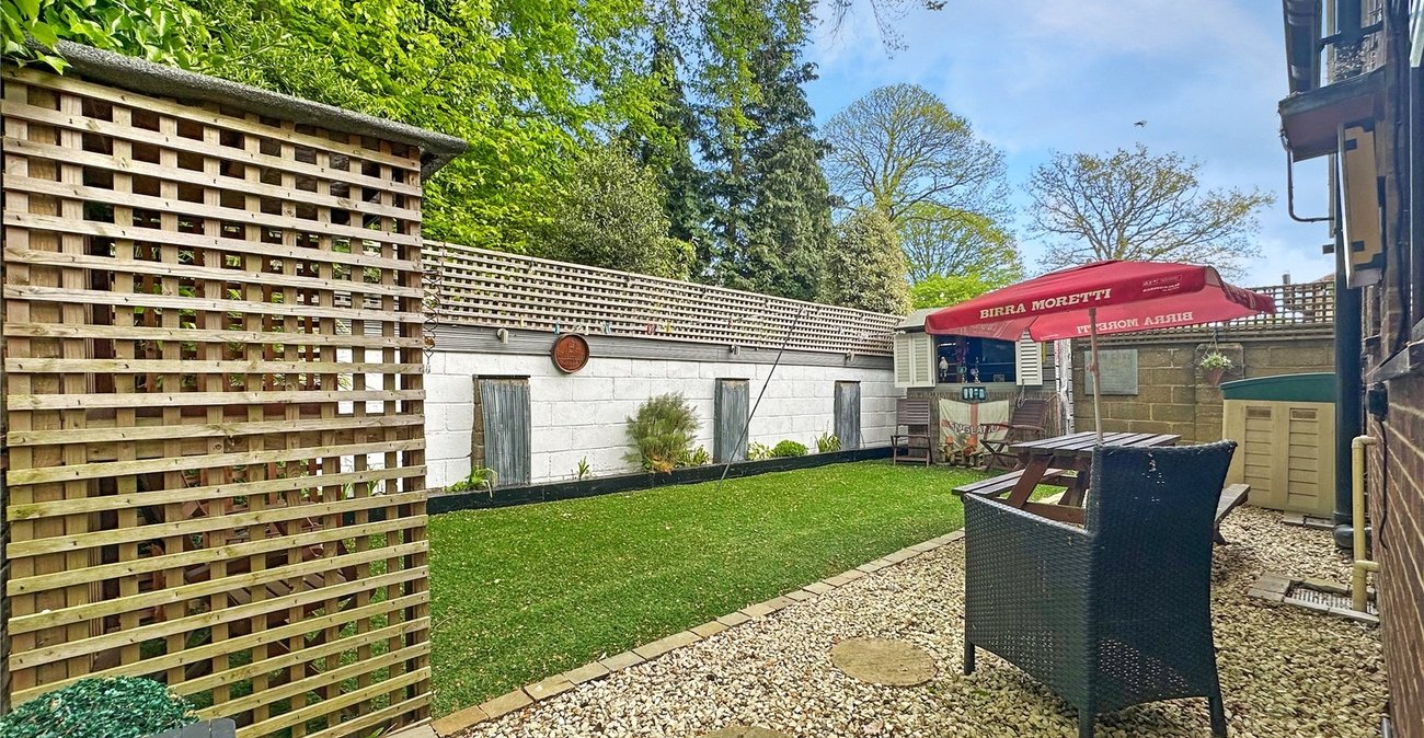 3 bedroom property for sale in Rainham | Robinson Michael & Jackson