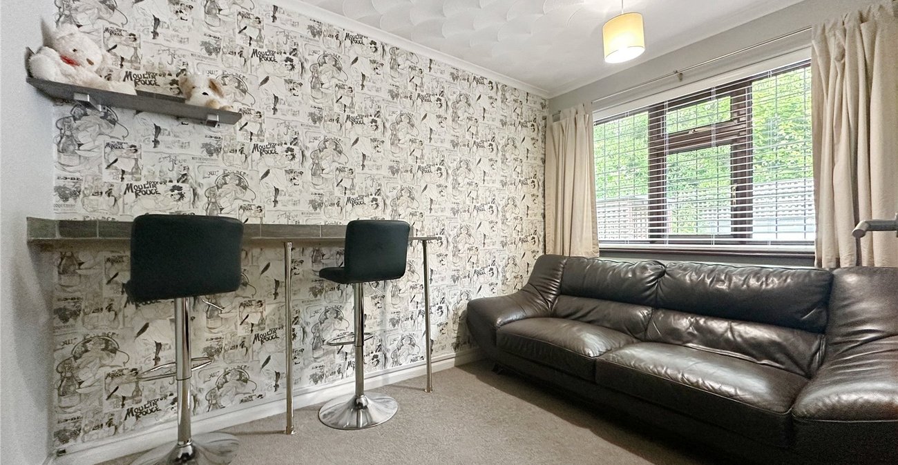 3 bedroom property for sale in Rainham | Robinson Michael & Jackson
