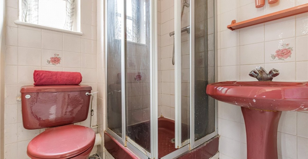 4 bedroom house for sale in South Orpington | Robinson Jackson