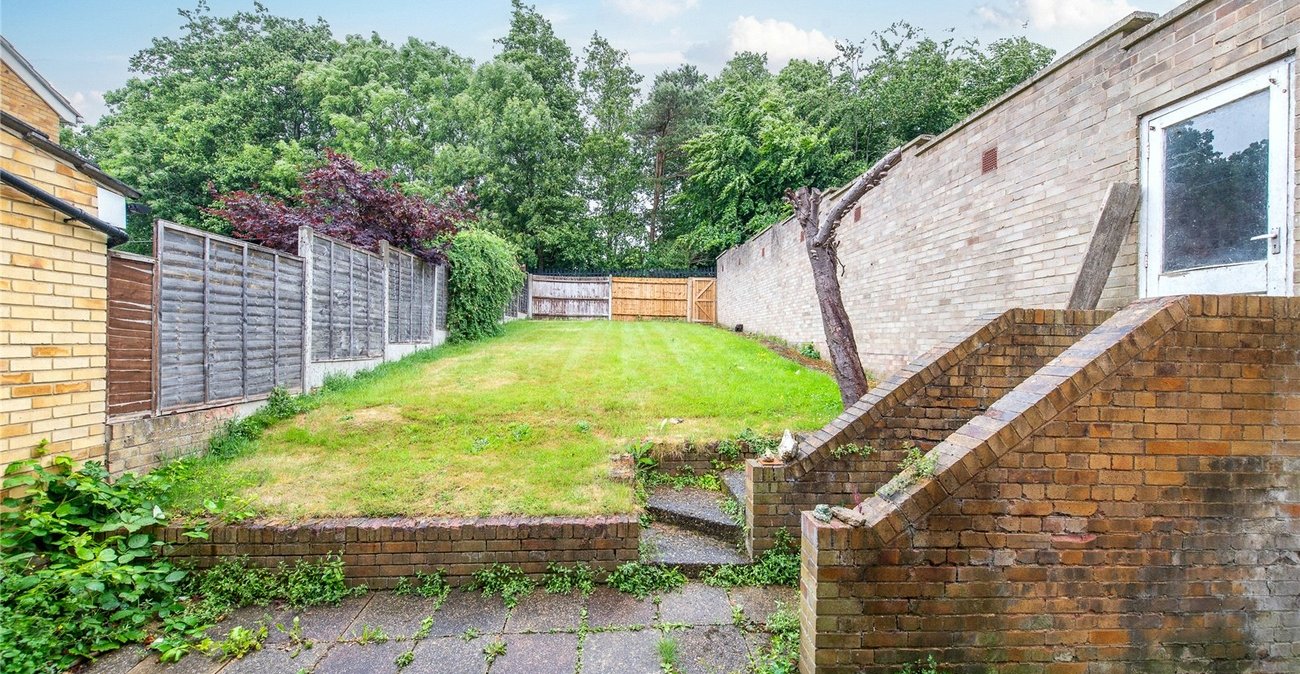 3 bedroom house for sale in Northfleet | Robinson Michael & Jackson