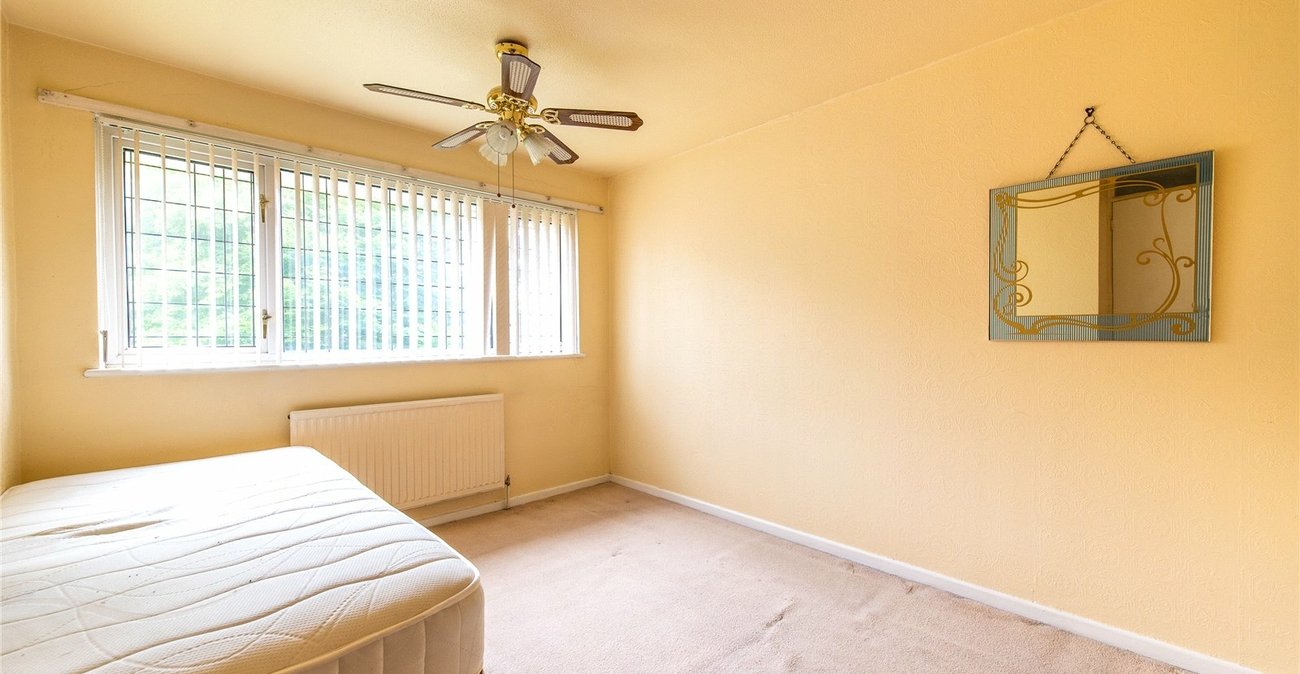 3 bedroom house for sale in Northfleet | Robinson Michael & Jackson