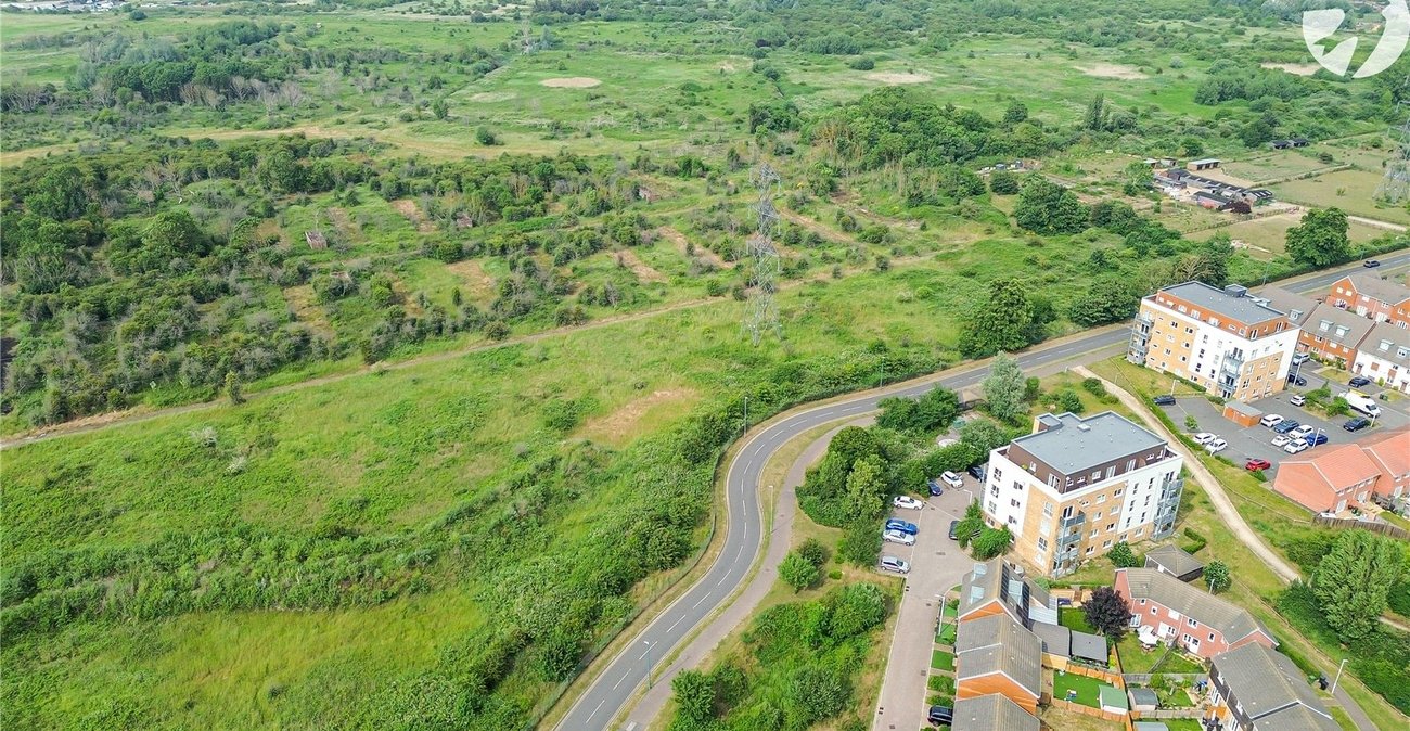 2 bedroom property for sale in Dartford | Robinson Jackson