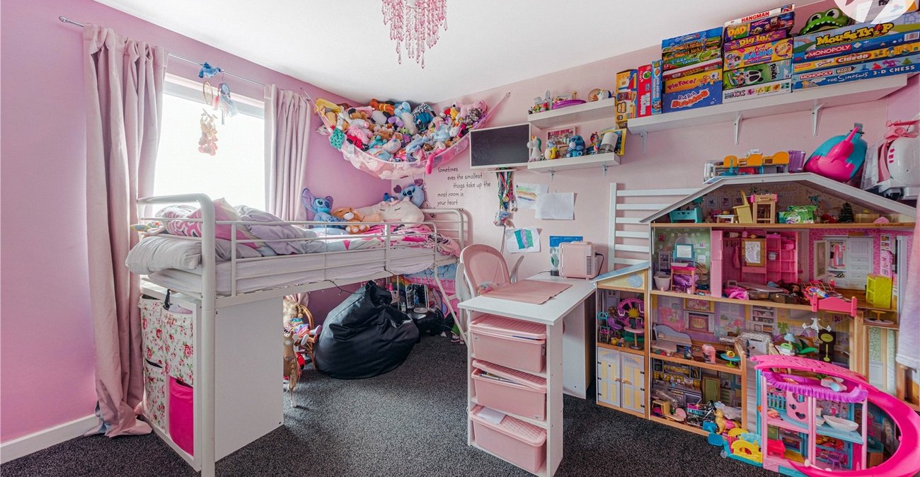 2 bedroom property for sale in Dartford | Robinson Jackson