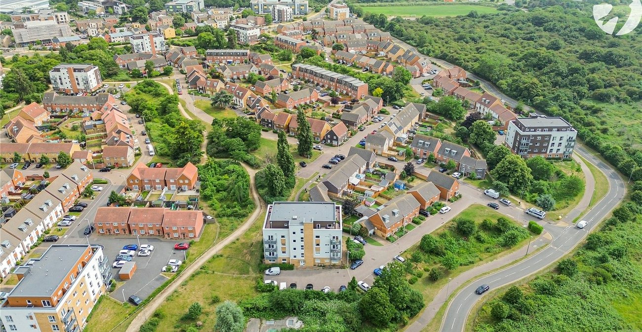 2 bedroom property for sale in Dartford | Robinson Jackson