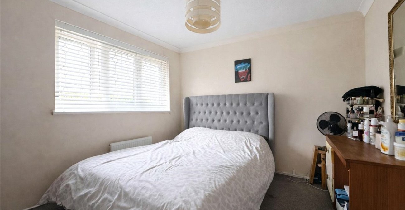 2 bedroom house for sale in Orpington | Robinson Jackson
