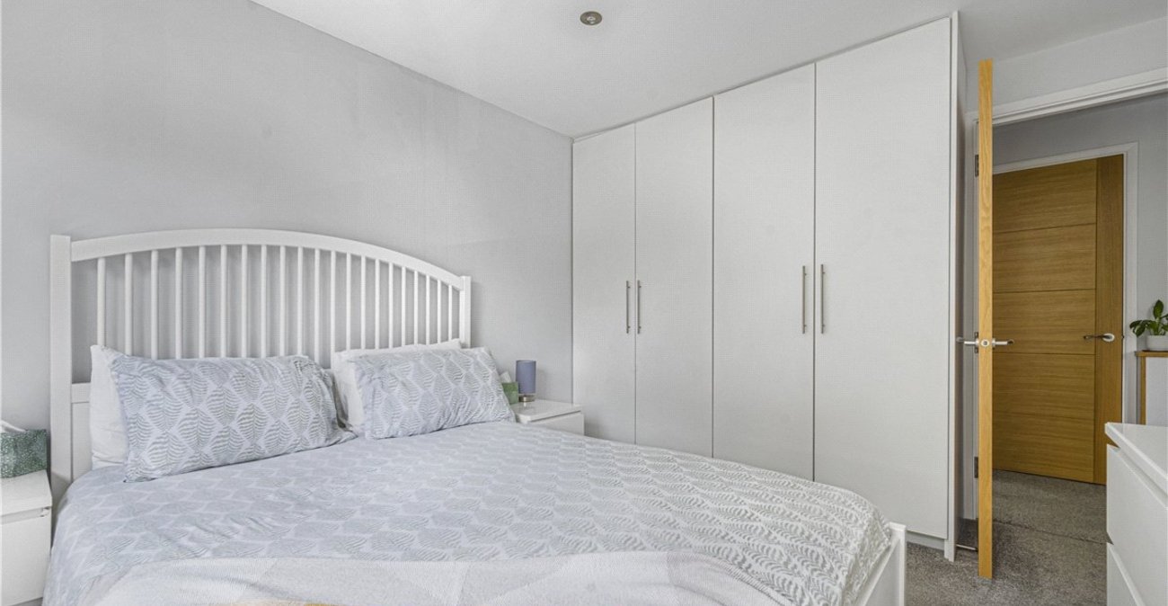2 bedroom property for sale in Orpington | Robinson Jackson