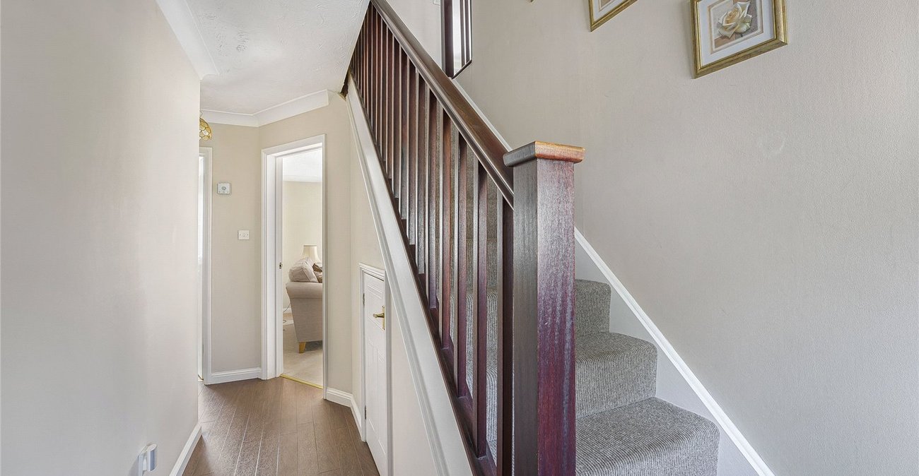 4 bedroom house for sale in Greenhithe | Robinson Jackson