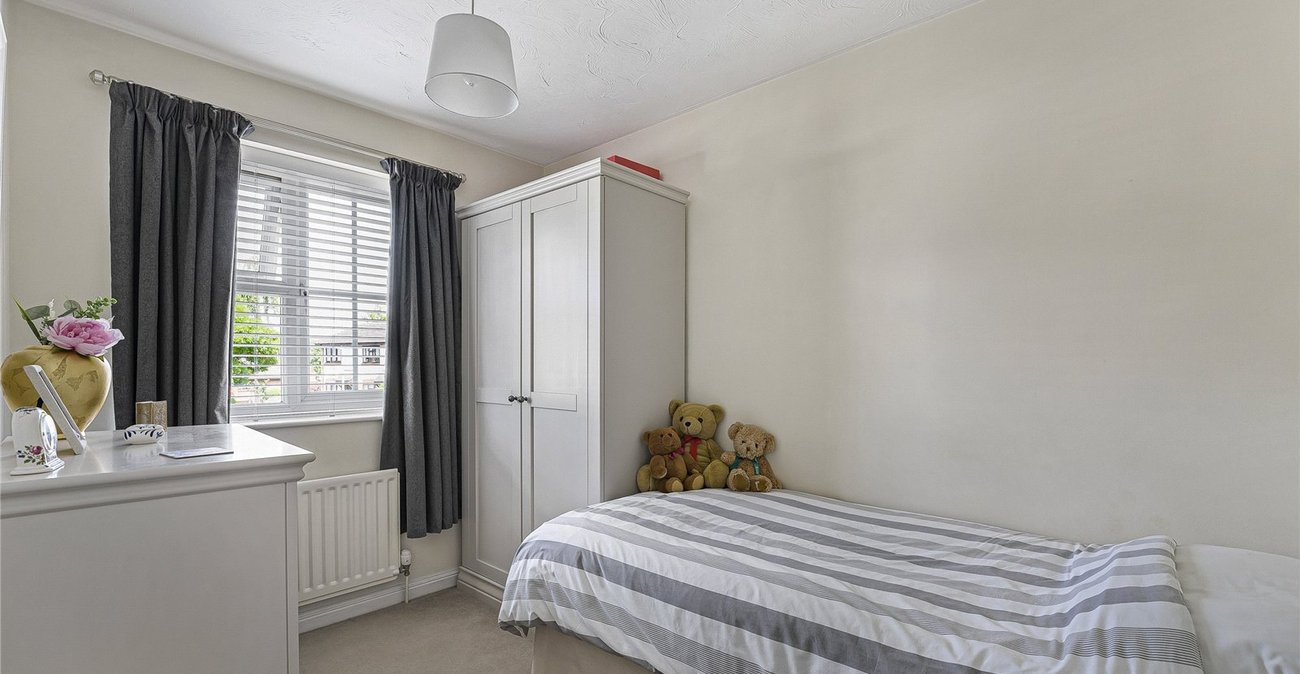 4 bedroom house for sale in Greenhithe | Robinson Jackson