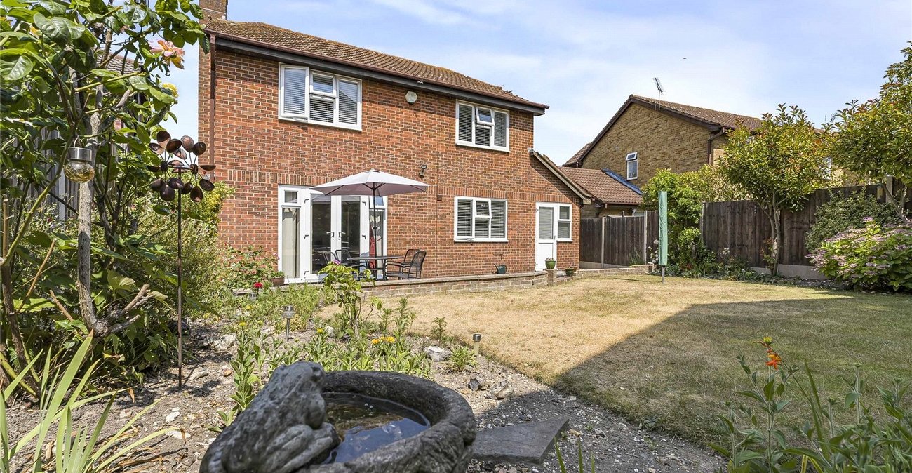 4 bedroom house for sale in Greenhithe | Robinson Jackson