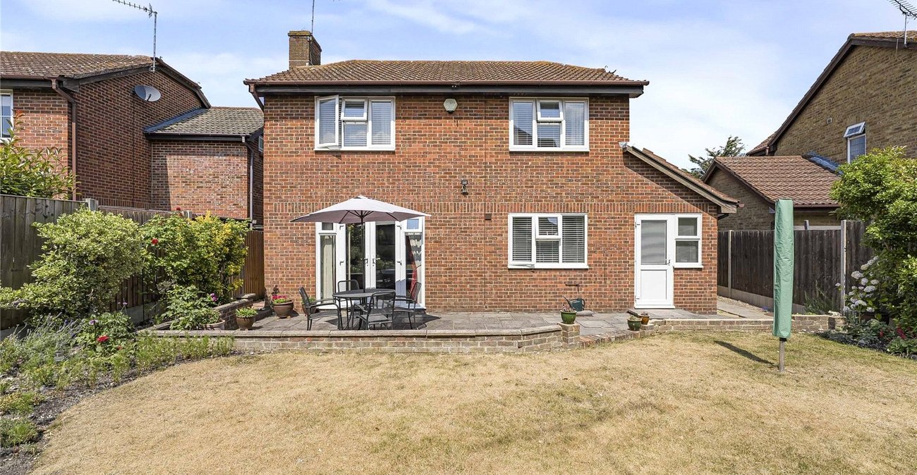 4 bedroom house for sale in Greenhithe | Robinson Jackson