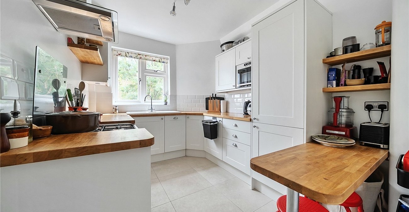 2 bedroom property for sale in  | Robinson Jackson