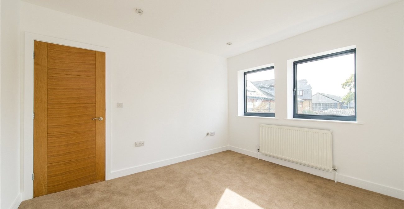 3 bedroom property for sale in Gravesend | Robinson Michael & Jackson