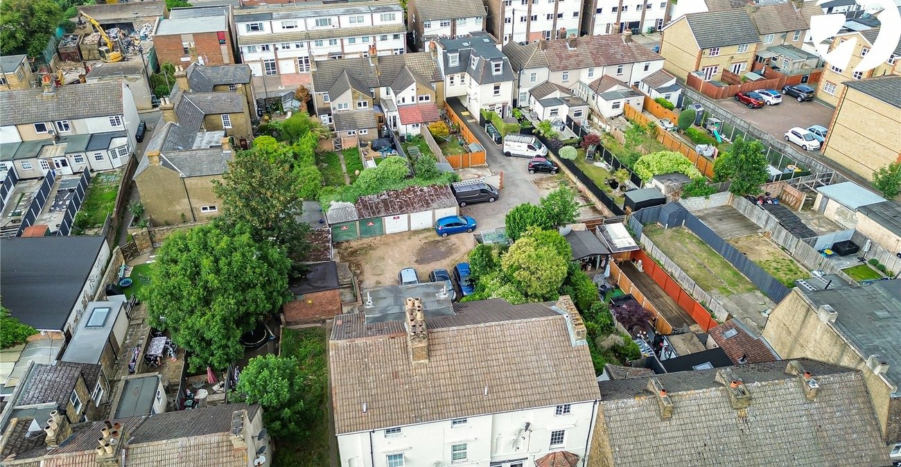 1 bedroom property for sale in Dartford | Robinson Jackson