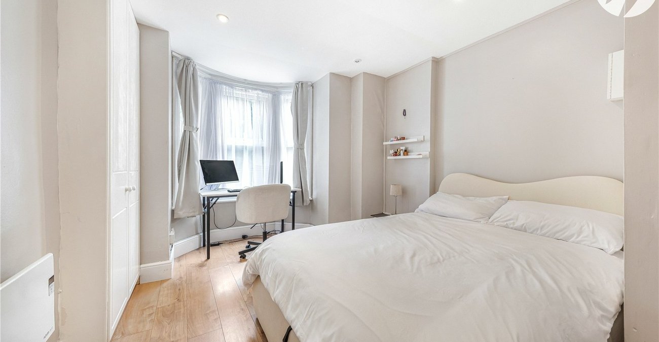 1 bedroom property for sale in Dartford | Robinson Jackson