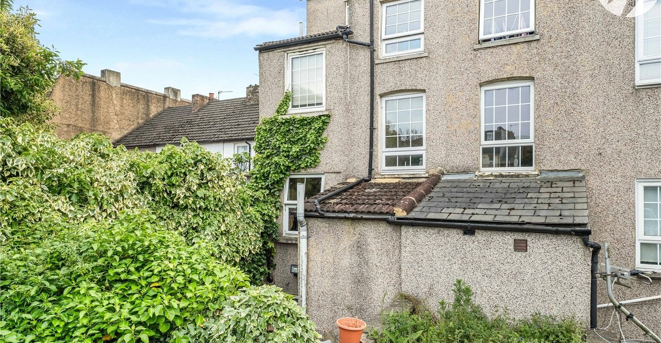 1 bedroom property for sale in Dartford | Robinson Jackson