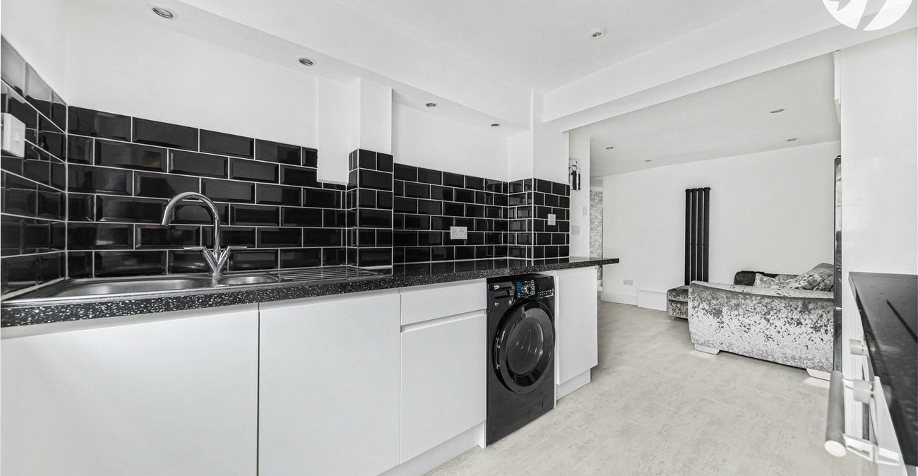 1 bedroom property for sale in Dartford | Robinson Jackson