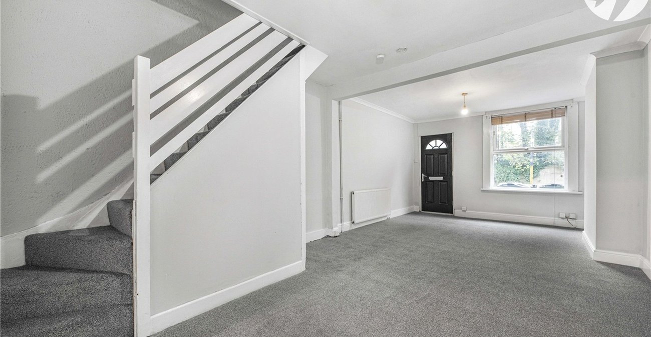 2 bedroom house for sale in Dartford | Robinson Jackson