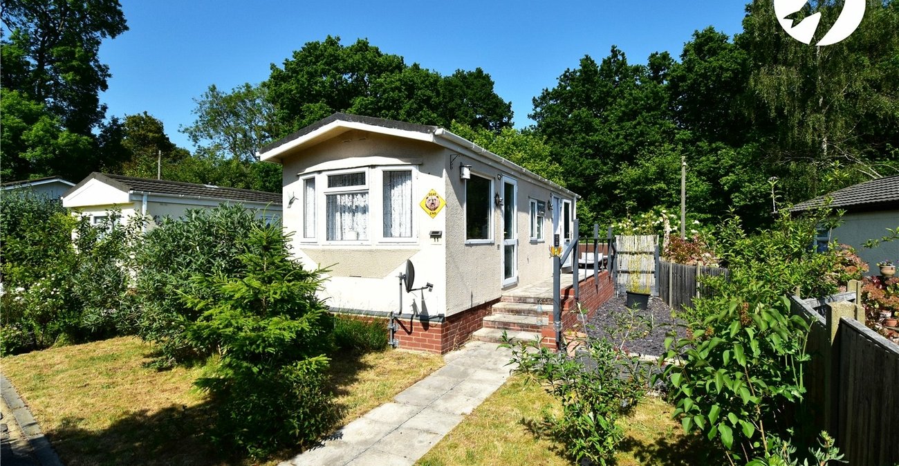 1 bedroom property for sale in Knatts Valley | Robinson Jackson