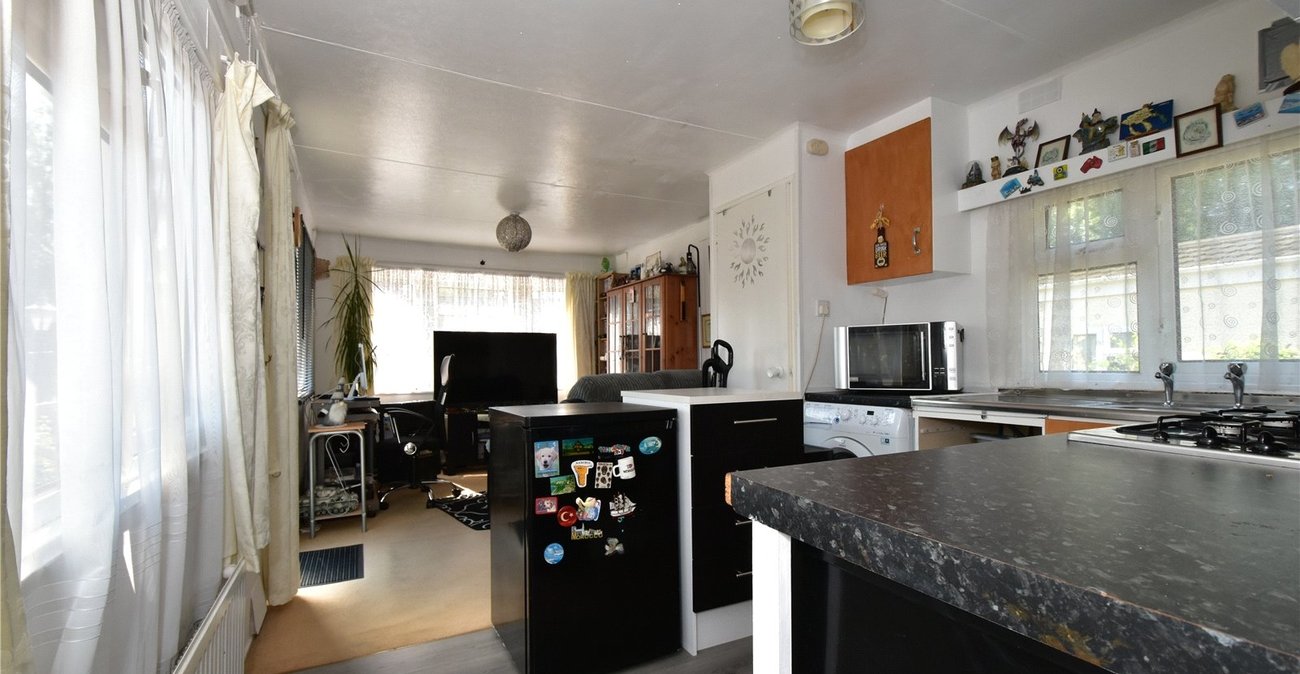 1 bedroom property for sale in Knatts Valley | Robinson Jackson