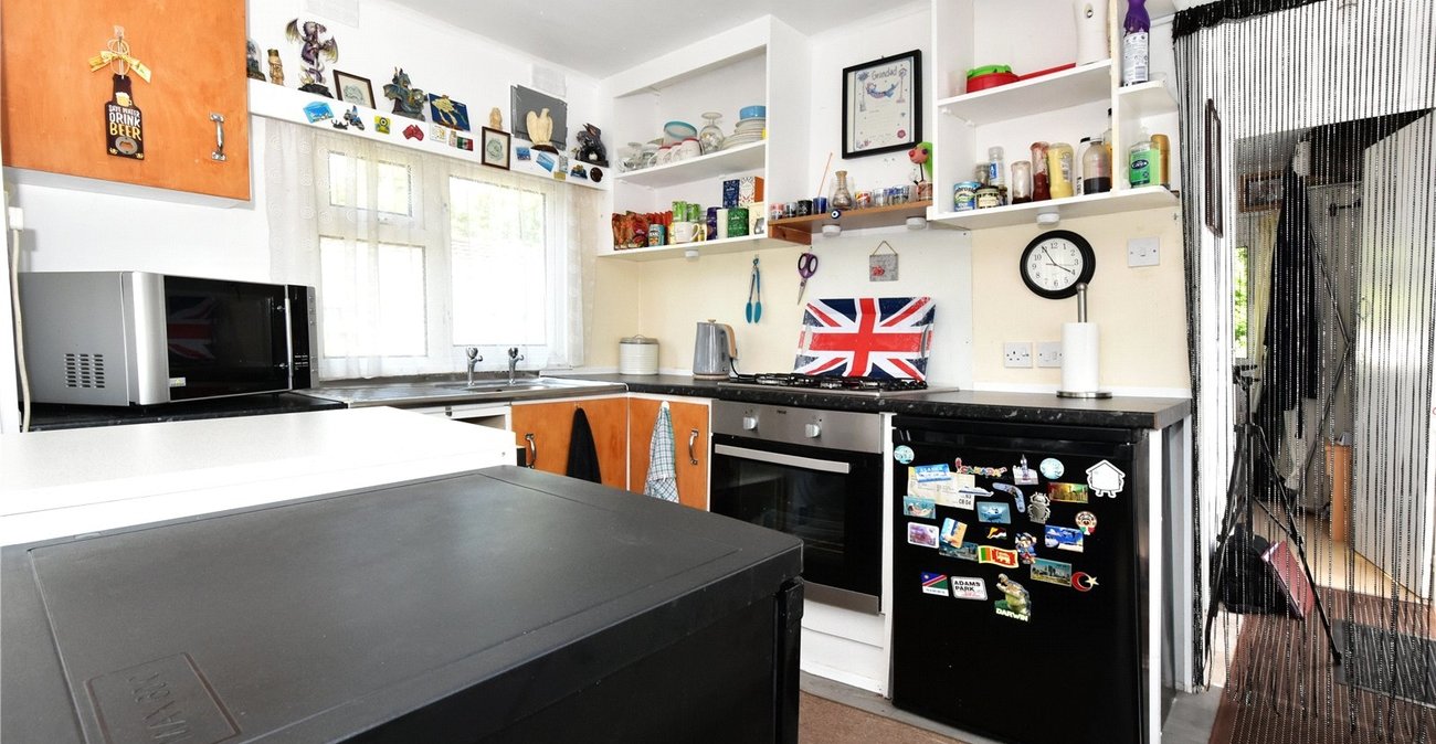 1 bedroom property for sale in Knatts Valley | Robinson Jackson