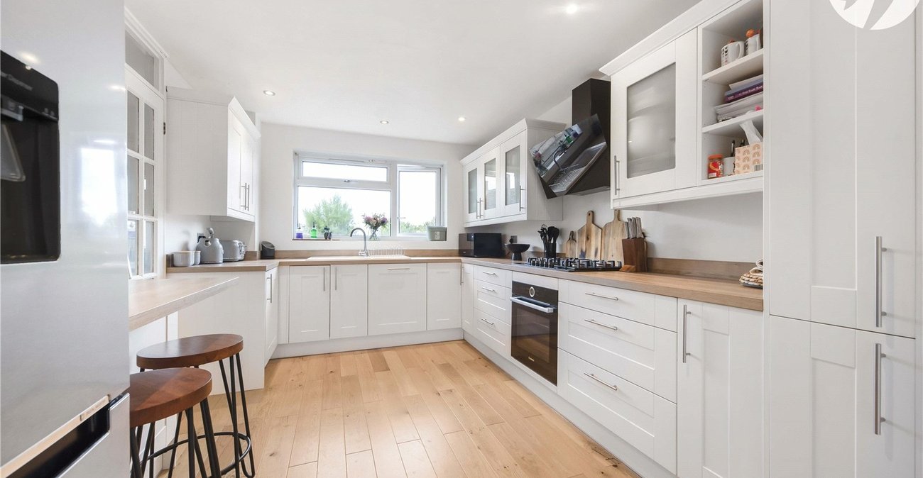 3 bedroom house for sale in South Darenth | Robinson Jackson