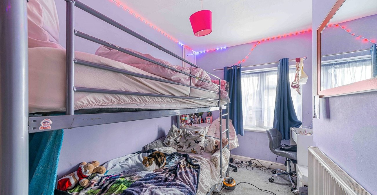 2 bedroom house for sale in Welling | Robinson Jackson