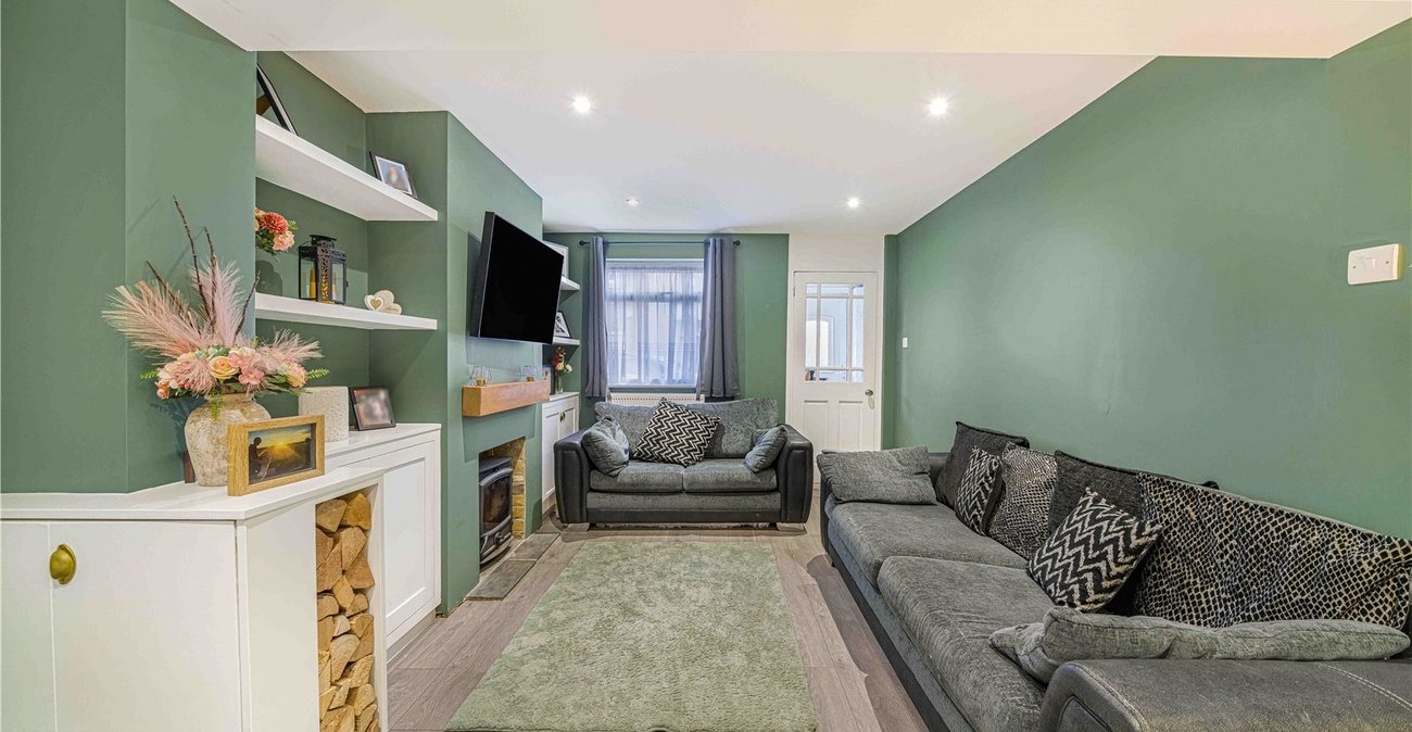 2 bedroom house for sale in Welling | Robinson Jackson