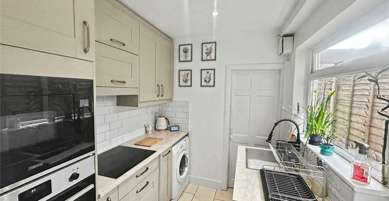 2 bedroom house for sale in Welling | Robinson Jackson