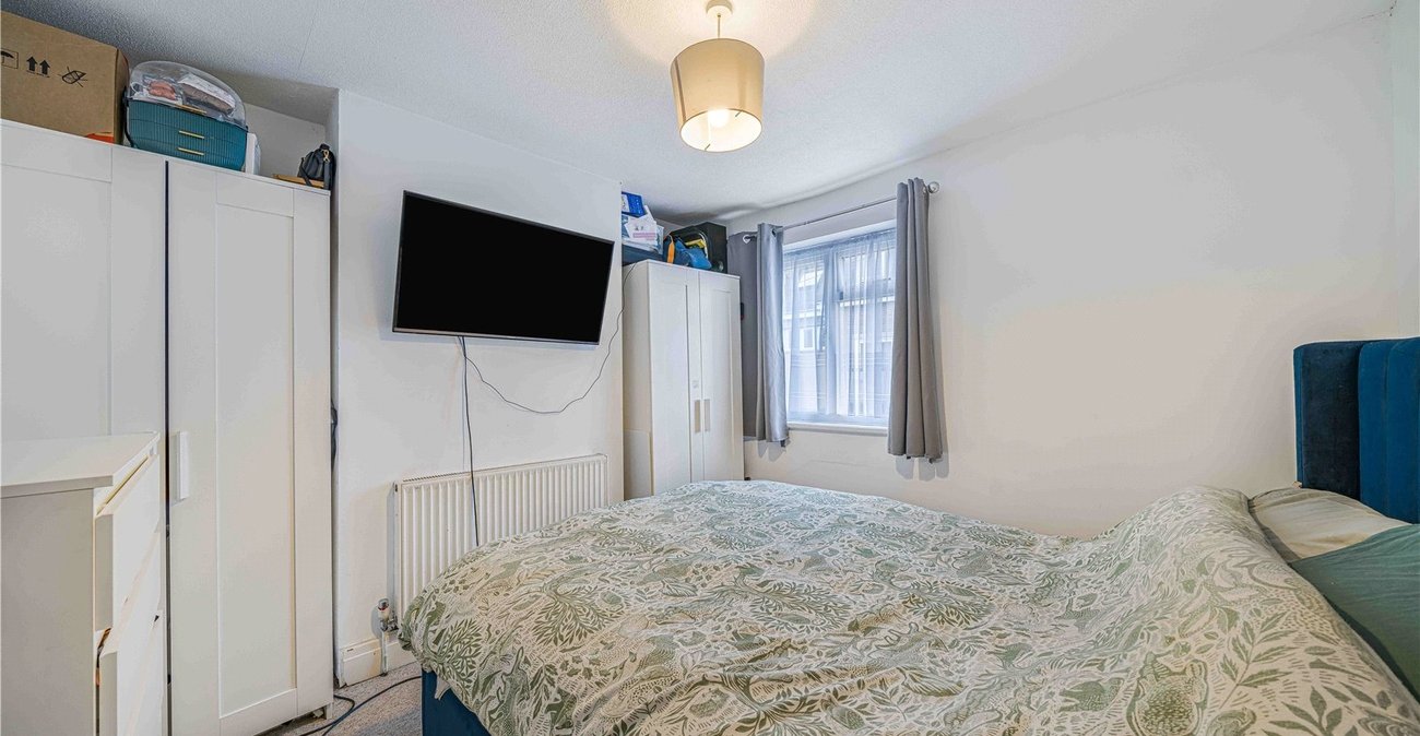 2 bedroom house for sale in Welling | Robinson Jackson