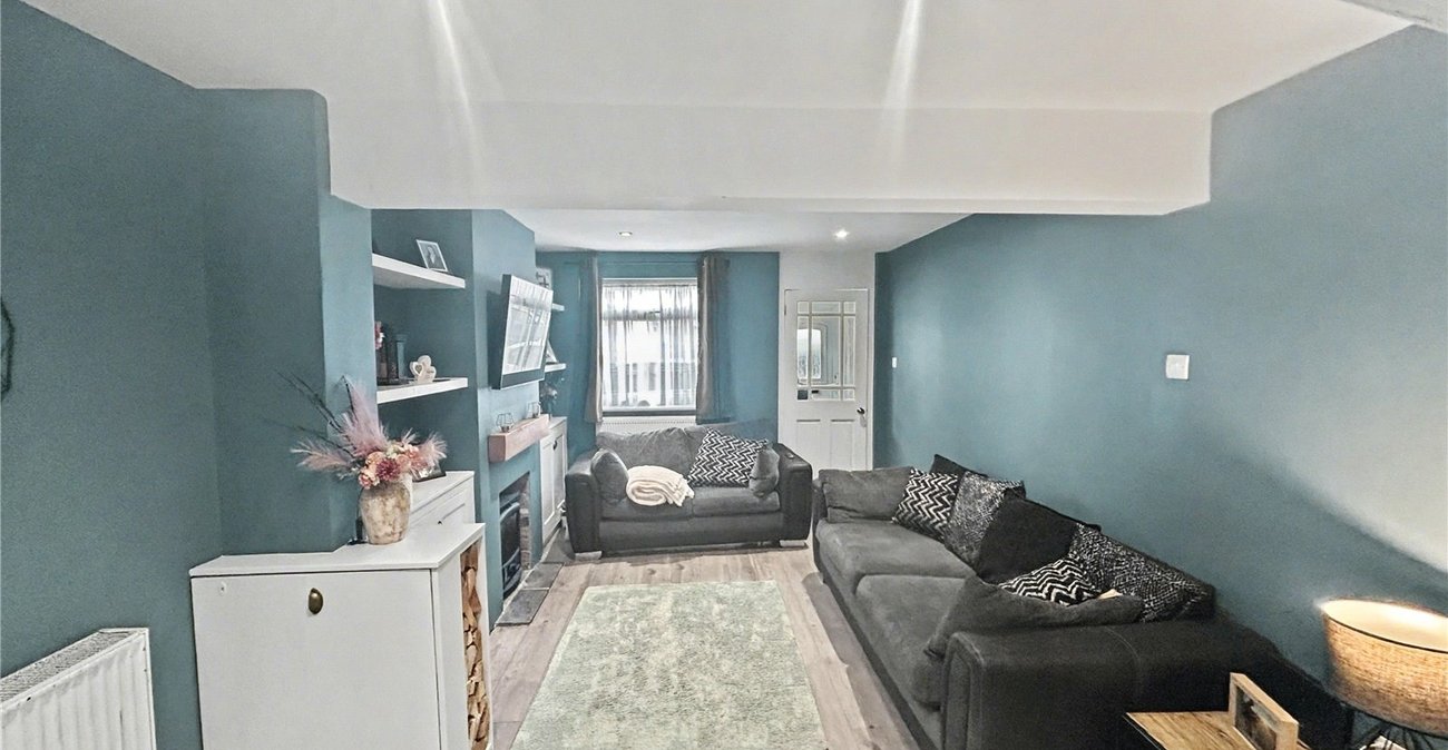 2 bedroom house for sale in Welling | Robinson Jackson