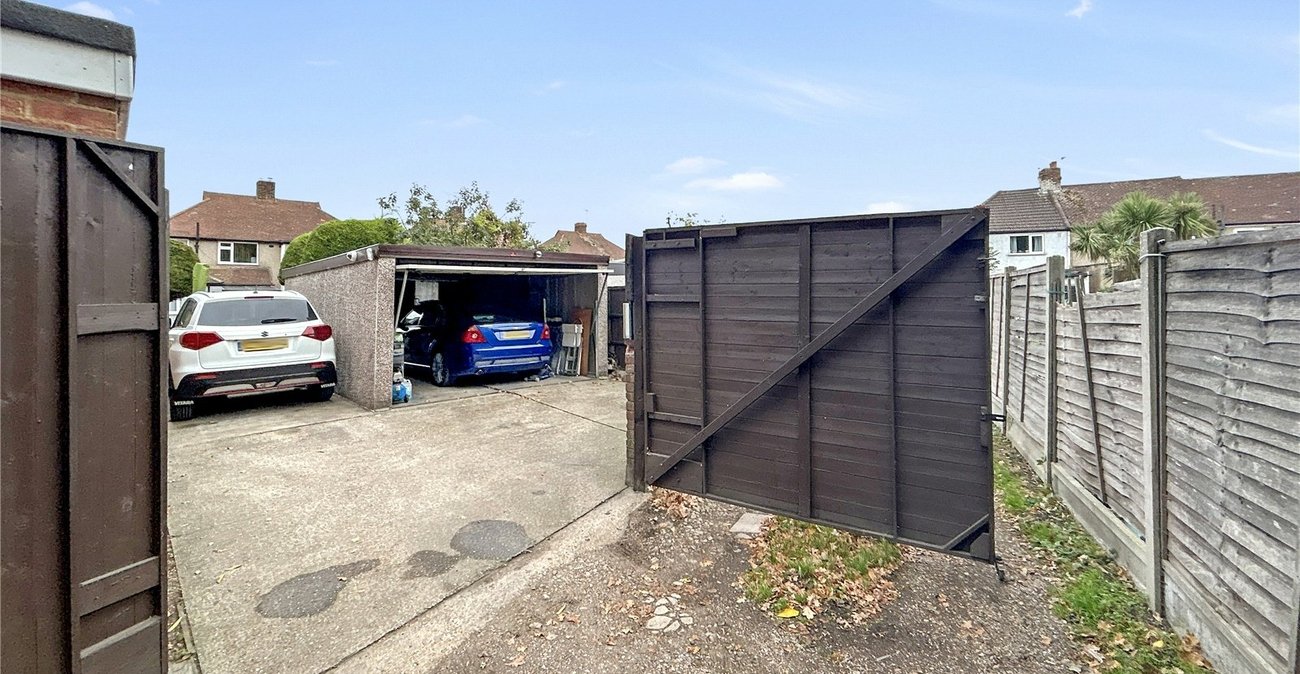 3 bedroom house to rent in Sidcup | Robinson Jackson