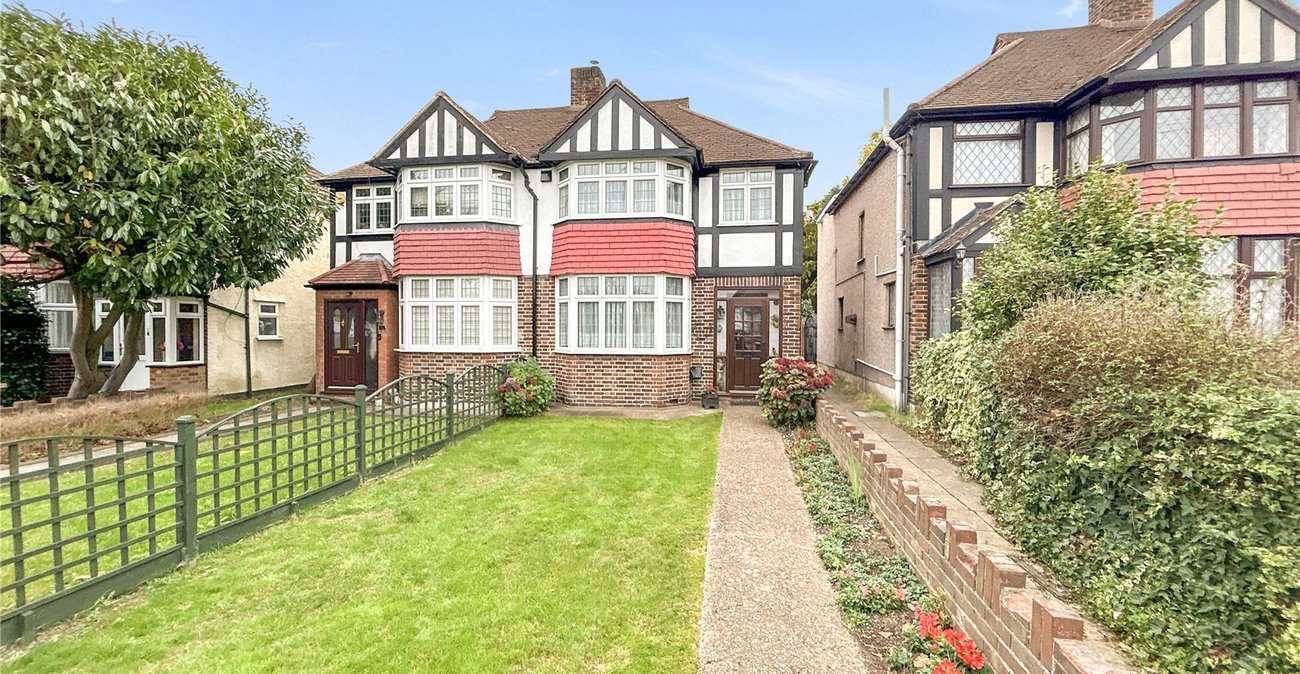 3 bedroom house to rent in Sidcup | Robinson Jackson